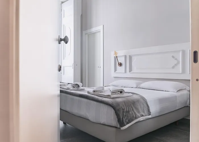 La Smorfia Hotel Napels