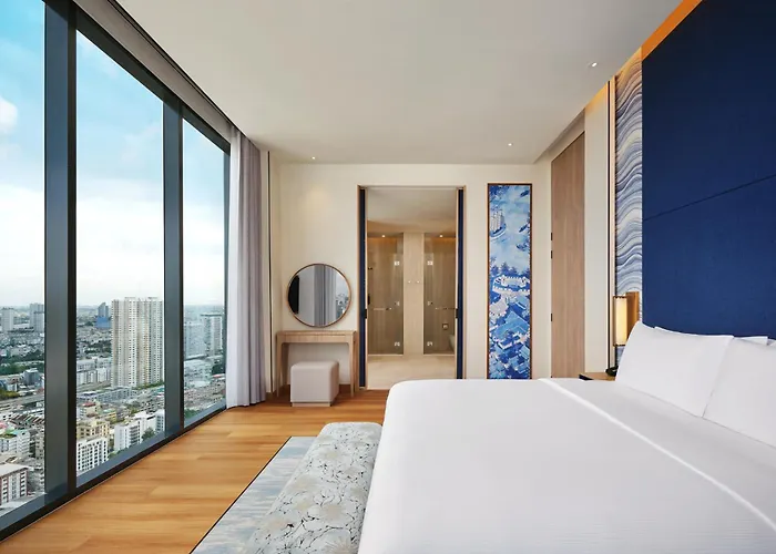 Hilton Garden Inn Bangkok Riverside