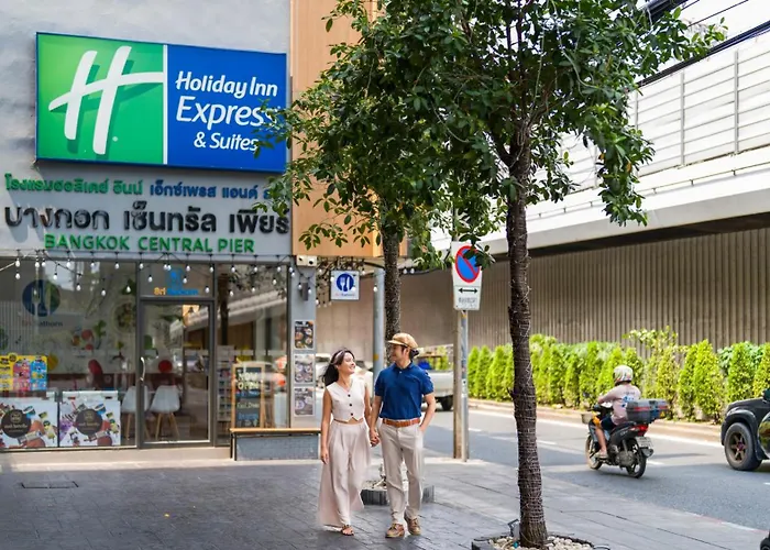 Holiday Inn Express & Suites Bangkok Central Pier By Ihg