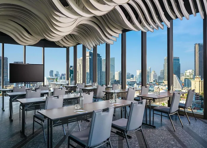 Mercure Bangkok Surawong