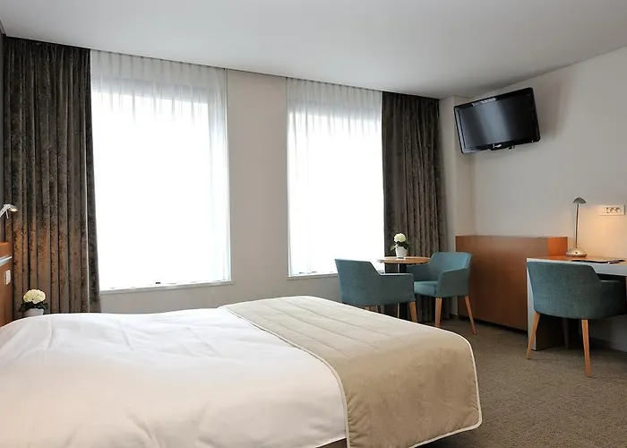 Business By Parkhotel -Annex- Kortrijk