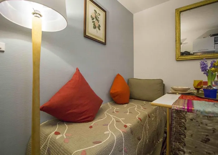 Hotel Des Arts Montmartre Parijs