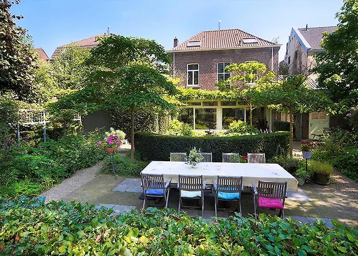 Annelies'Place To B& B Maastricht