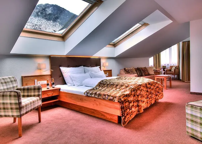 Hotel Garni Urezza Ischgl