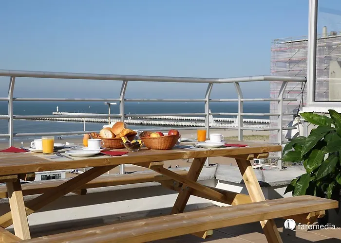 The Cornr Seaview Hotel Nieuwpoort