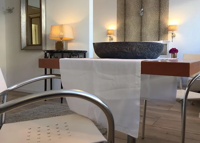 Duesseldorfer Domicil Media Harbour Aparthotel