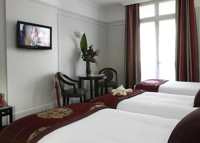 Hotel California Champs Elysees Parijs