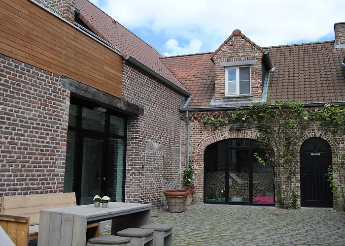 De Sjeiven Dorpel Hotel Maaseik
