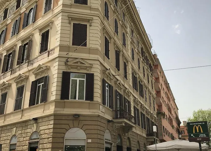 207 Inn Rome