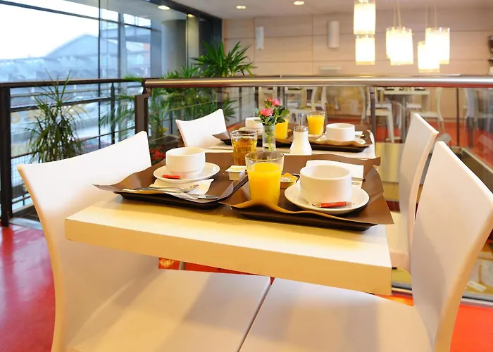Sejours & Affaires Lille Europe Aparthotel