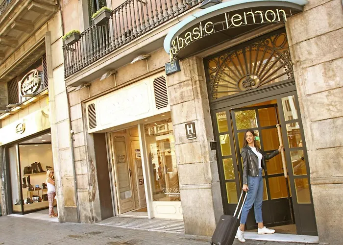 Chic&Basic Lemon Boutique Hotel Barcelona