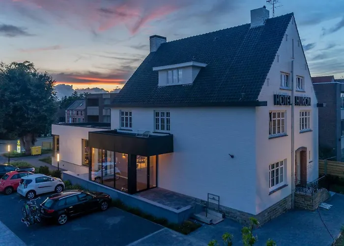 Hotel Huron Mol