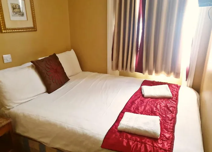 The Coronation Hotel Londen